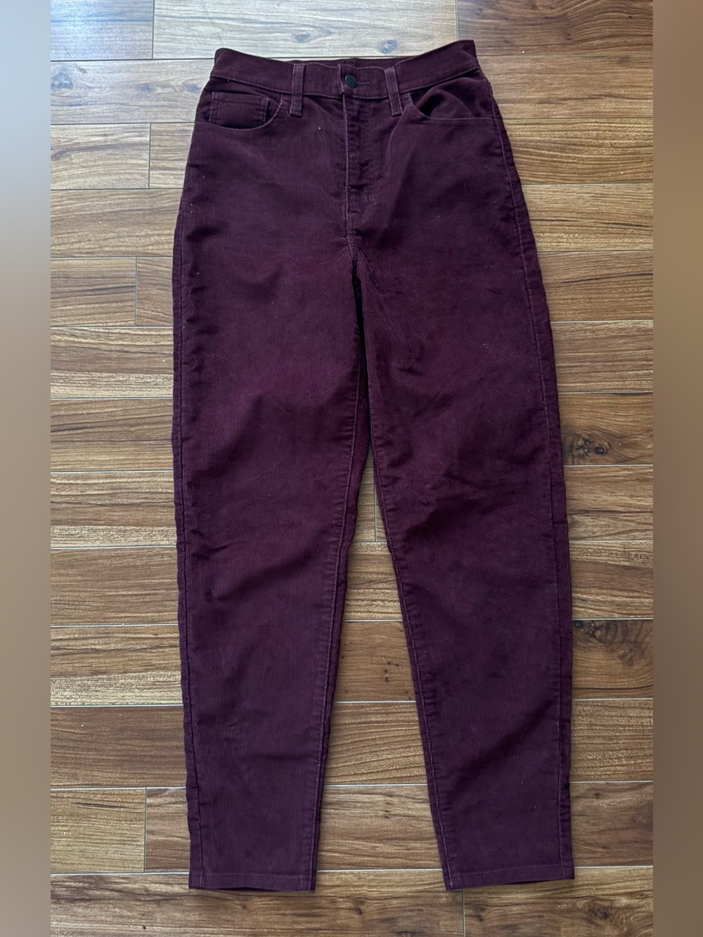 Levi's High Waisted Corduroy Mom Jeans Burgundy Maroon Size 27